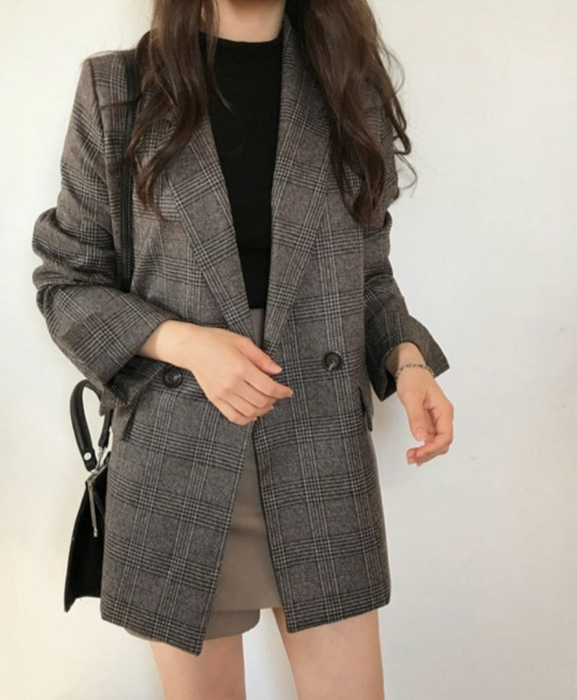 ダブルブレストツーボタンスーツジャケット